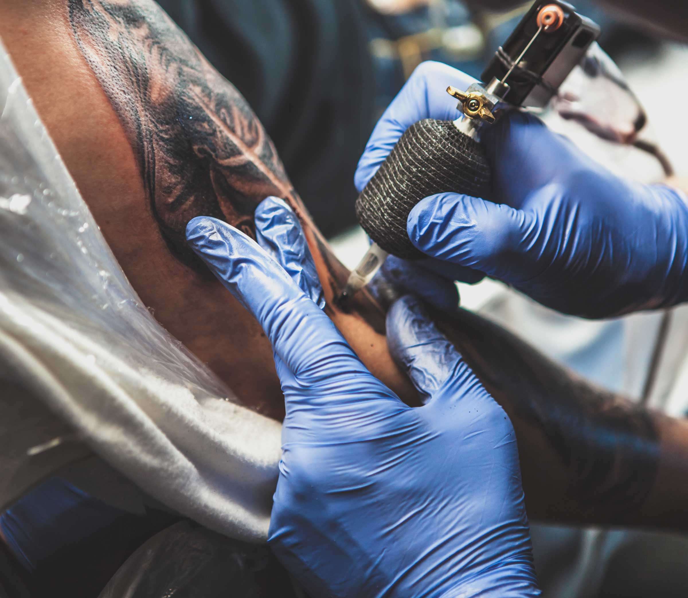 Trending News: Micro Tattoos and Piercing